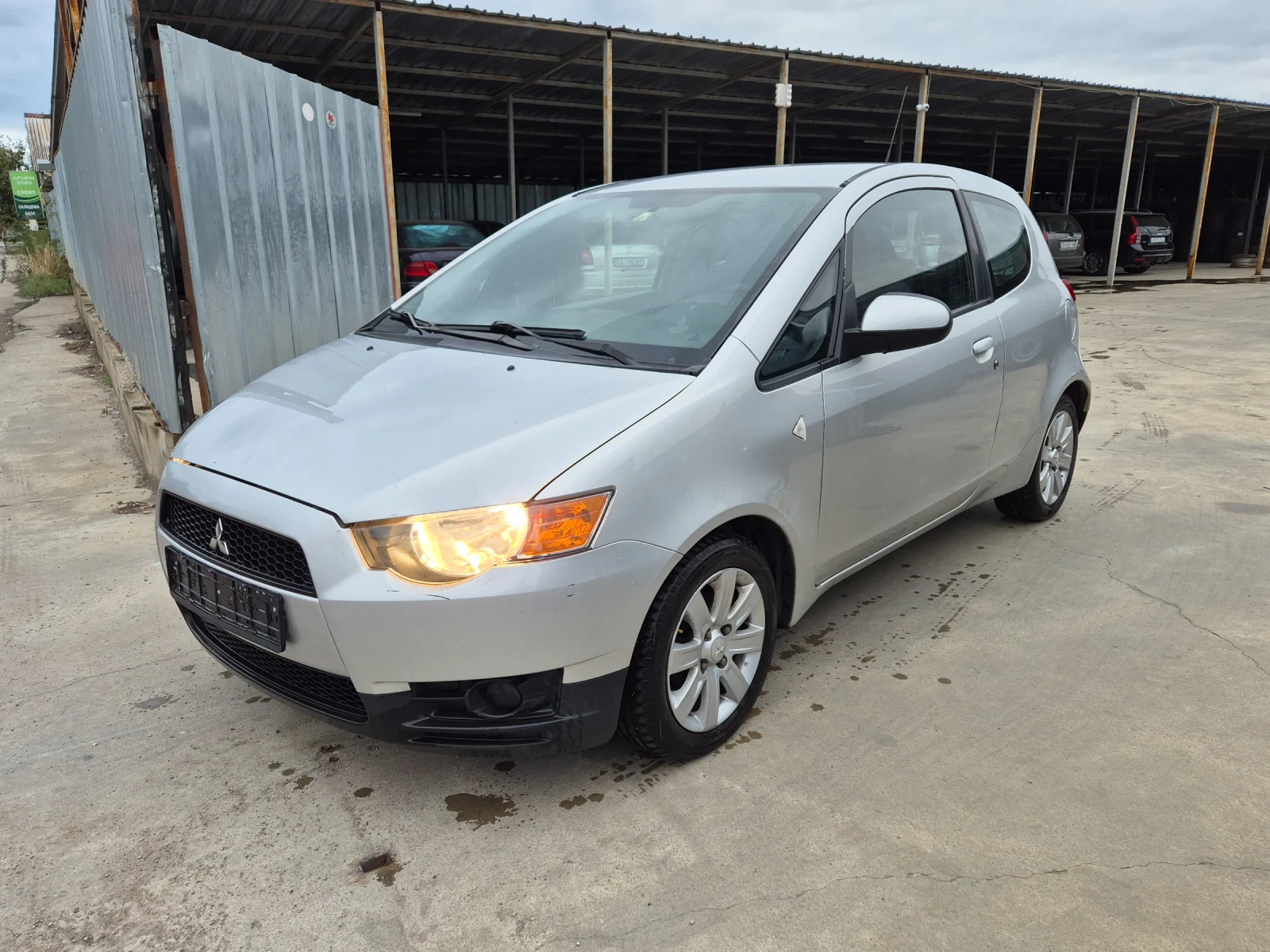 Mitsubishi Colt 1.1-75k.c. Klimatik, Starstop, evro 5 - изображение 2