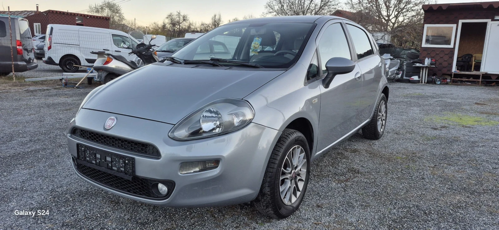 Fiat Punto 1.4i Evo  | Mobile.bg   3