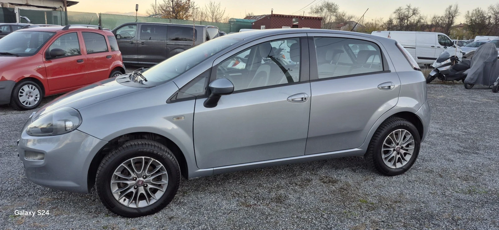 Fiat Punto 1.4i Evo  | Mobile.bg   4