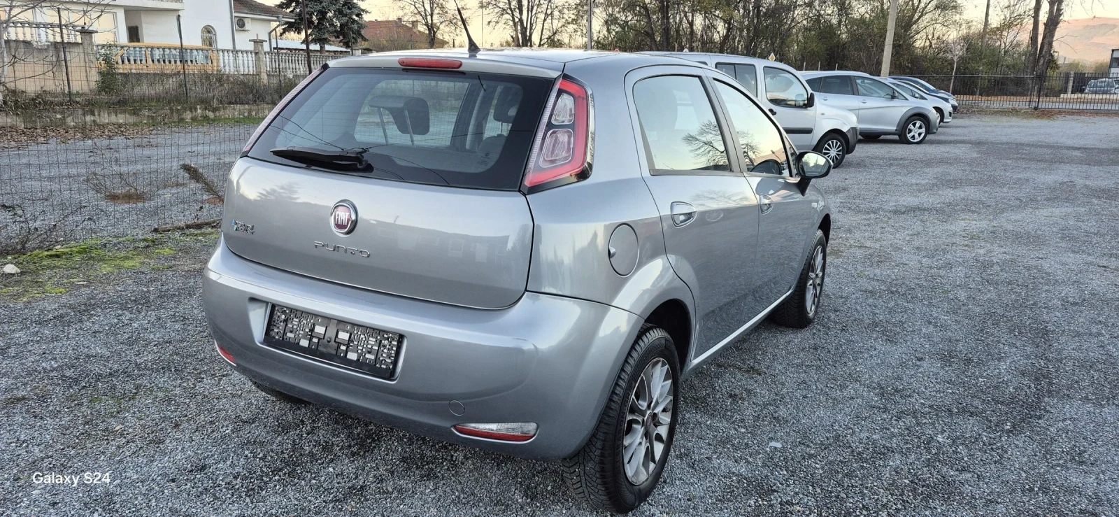 Fiat Punto 1.4i Evo  | Mobile.bg   8