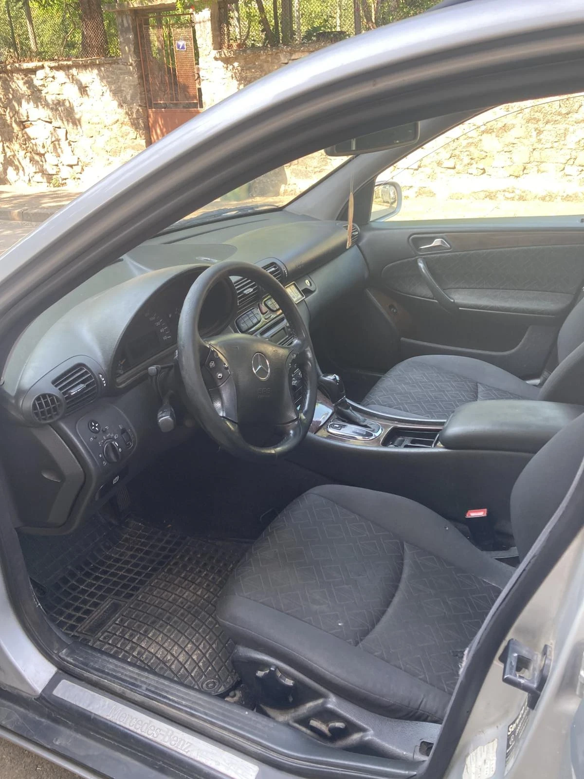 Mercedes-Benz C 200 W203 - изображение 7