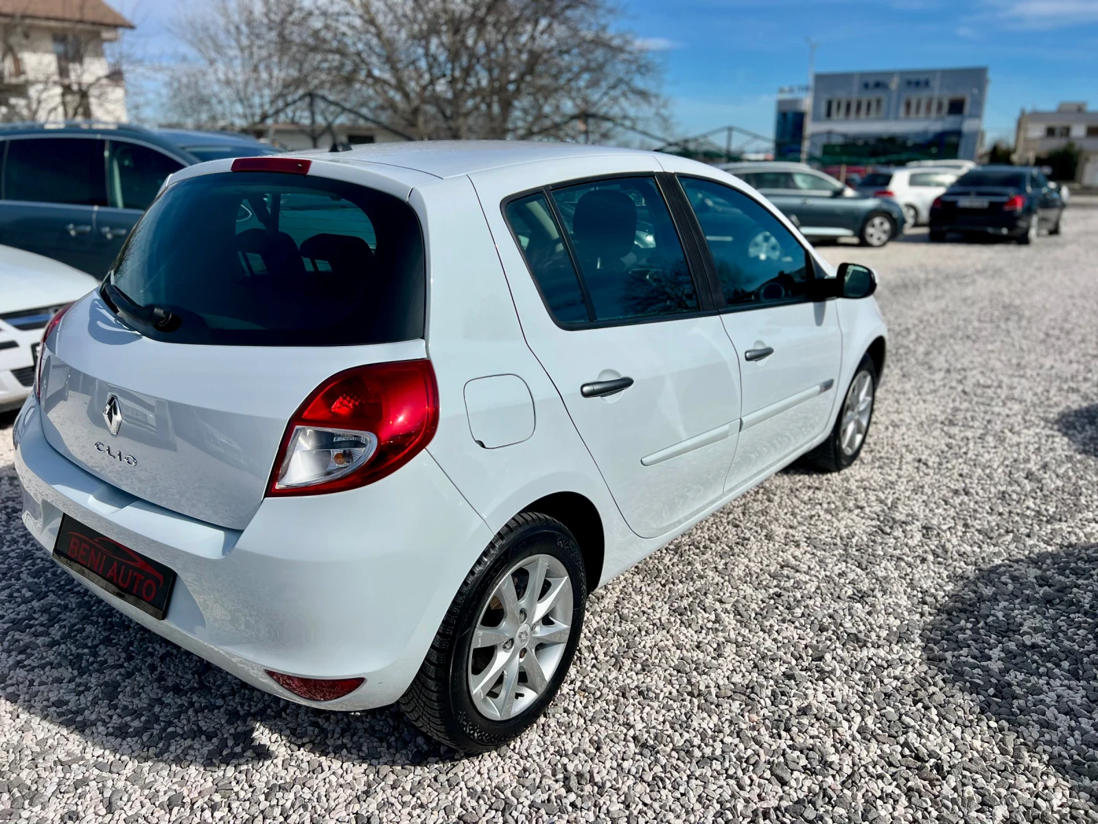 Renault Clio  - изображение 5