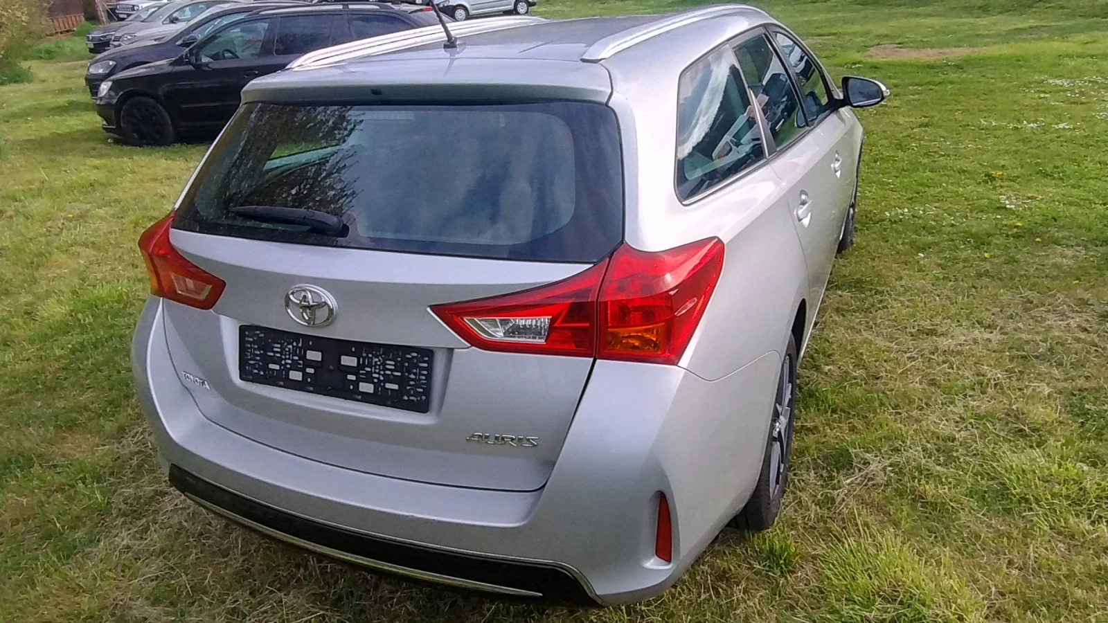 Toyota Auris 1.4D4D-90k.c. | Mobile.bg � ����������� 6