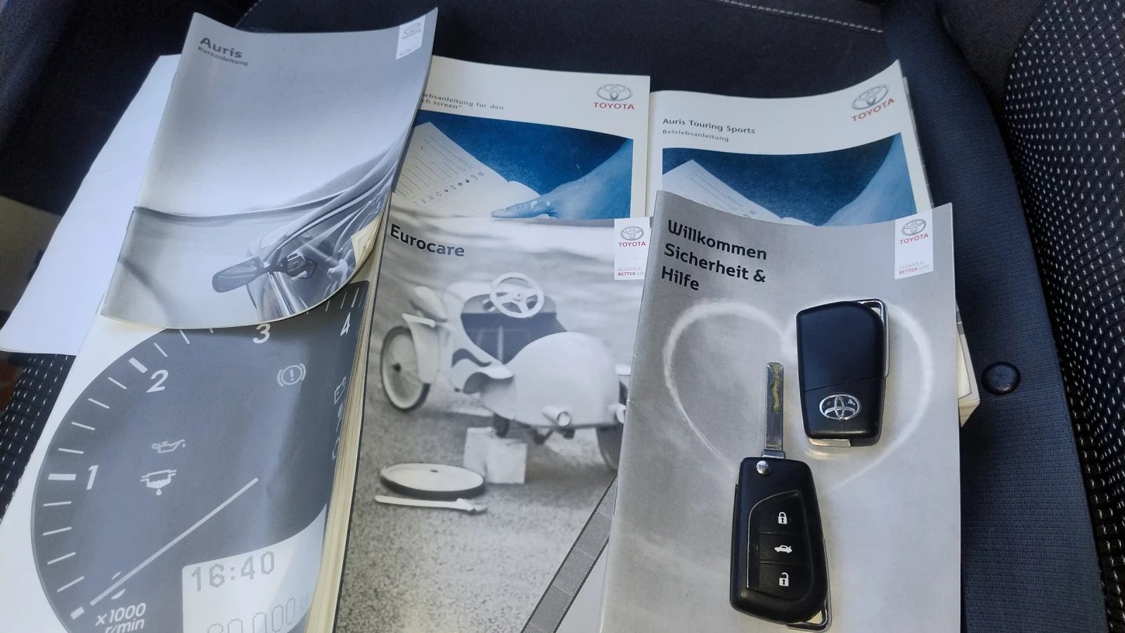 Toyota Auris 1.4D4D-90k.c. | Mobile.bg � ����������� 15