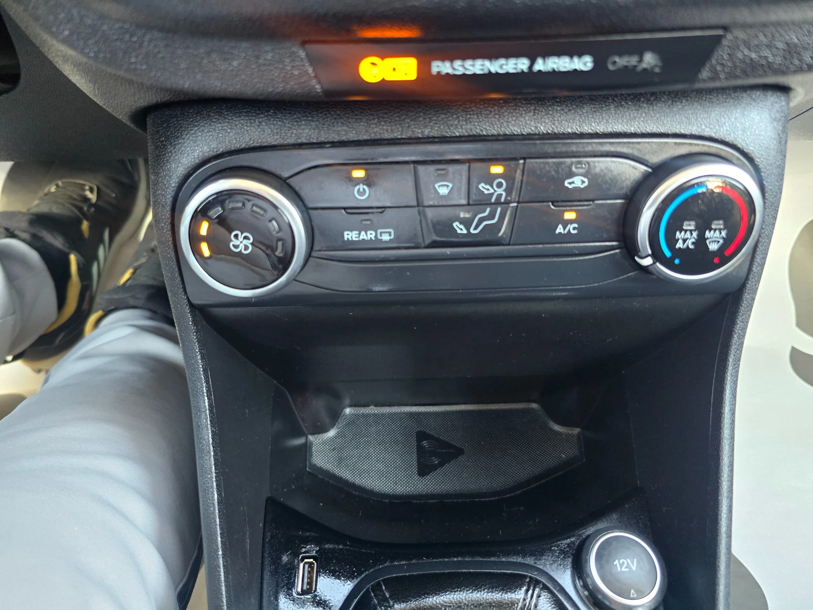 Ford Fiesta 1.1i-86k.c.-NAVI-EURO6 | Mobile.bg � ����������� 16