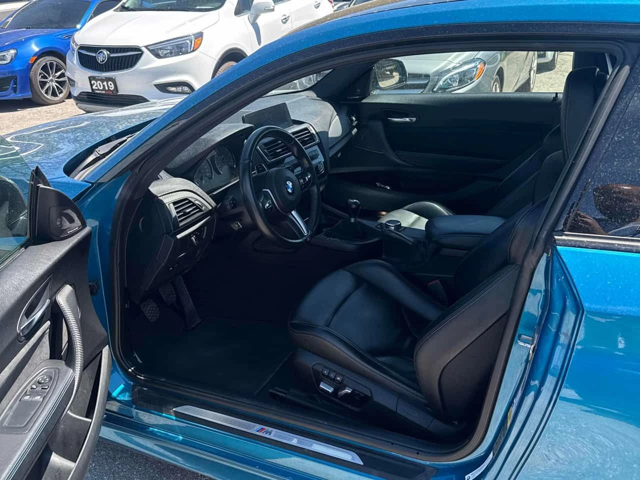 BMW M2  2dr Cpe / РЪЧКА / КАРБОН / АВТОКРЕДИТ , снимка 5 - Автомобили и джипове - 54640864
