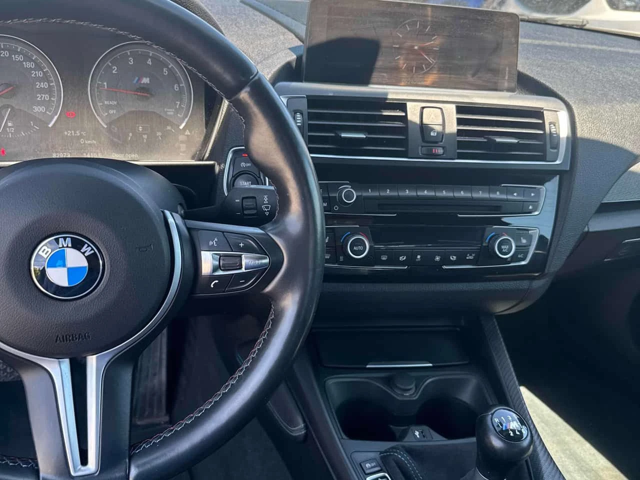 BMW M2  2dr Cpe / РЪЧКА / КАРБОН / АВТОКРЕДИТ , снимка 8 - Автомобили и джипове - 54640864