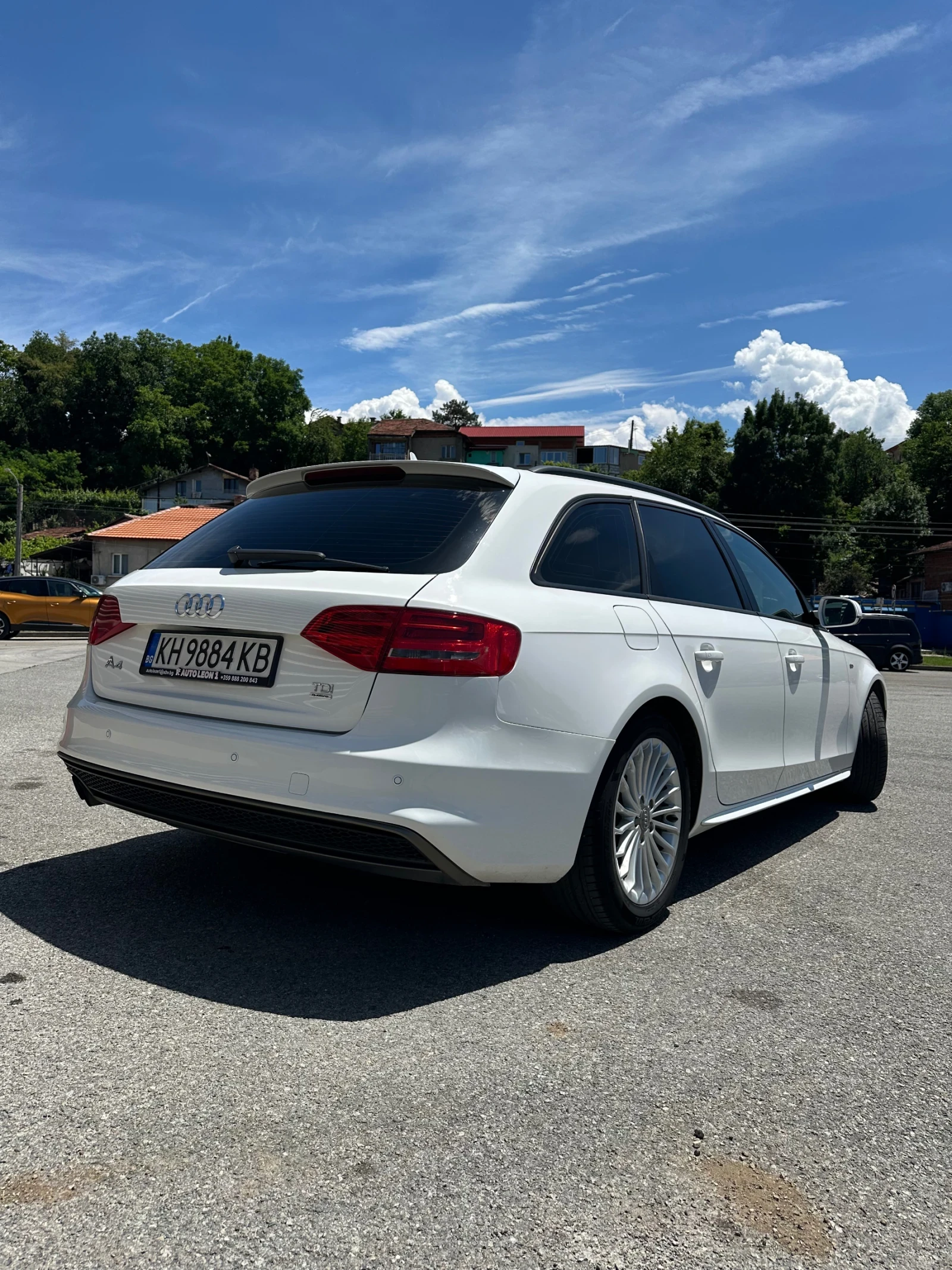 Audi A4, снимка 3 - Автомобили и джипове - 54929679