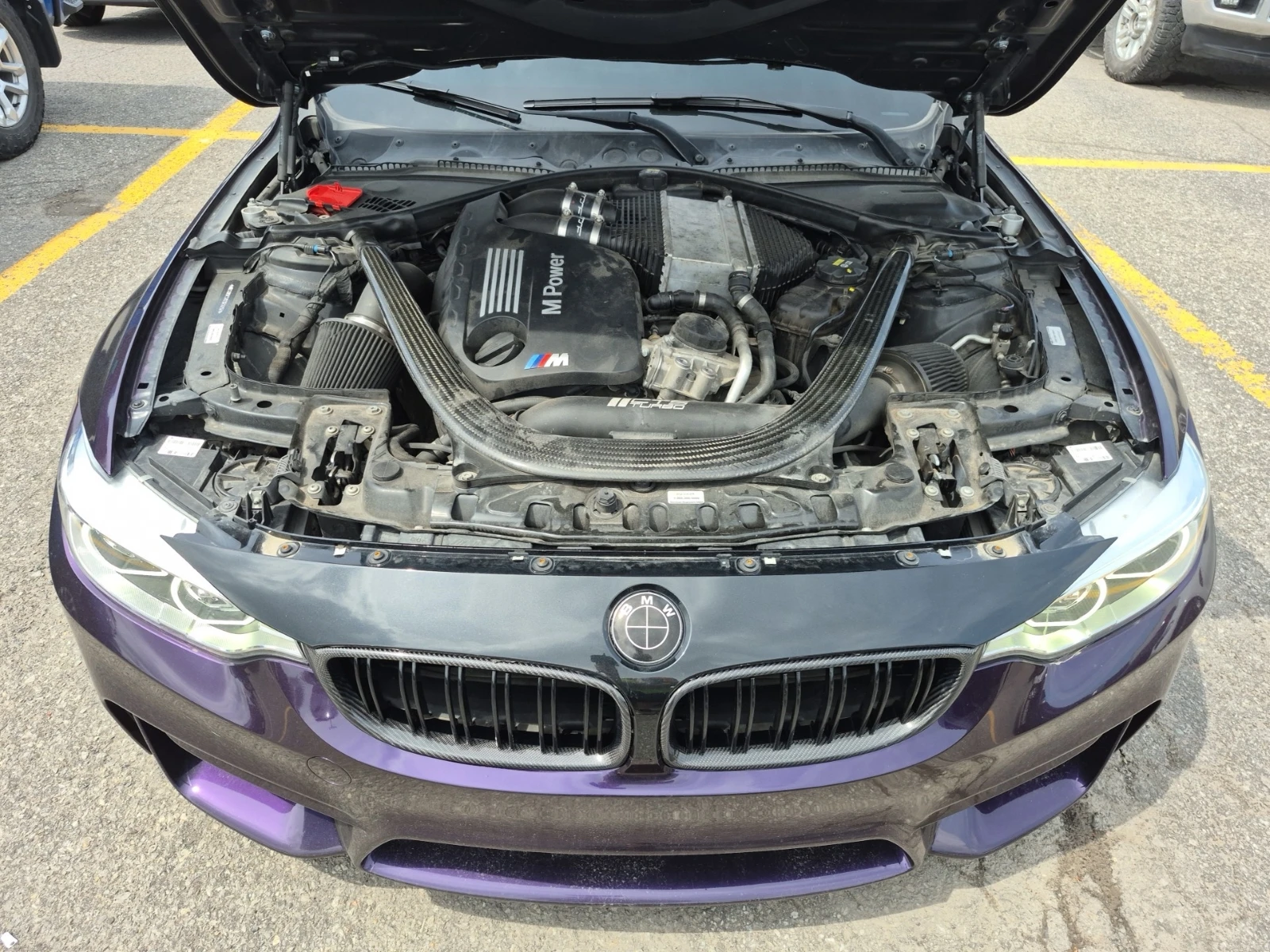 BMW M3  CARFAX, снимка 16 - Автомобили и джипове - 54981202