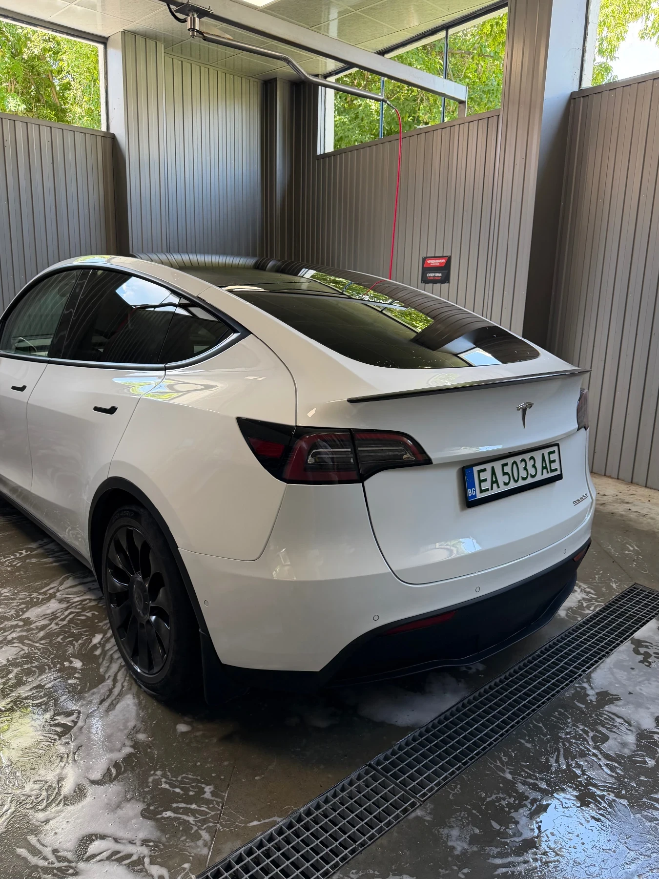 Tesla Model Y Model Y Performance, снимка 2 - Автомобили и джипове - 55101217