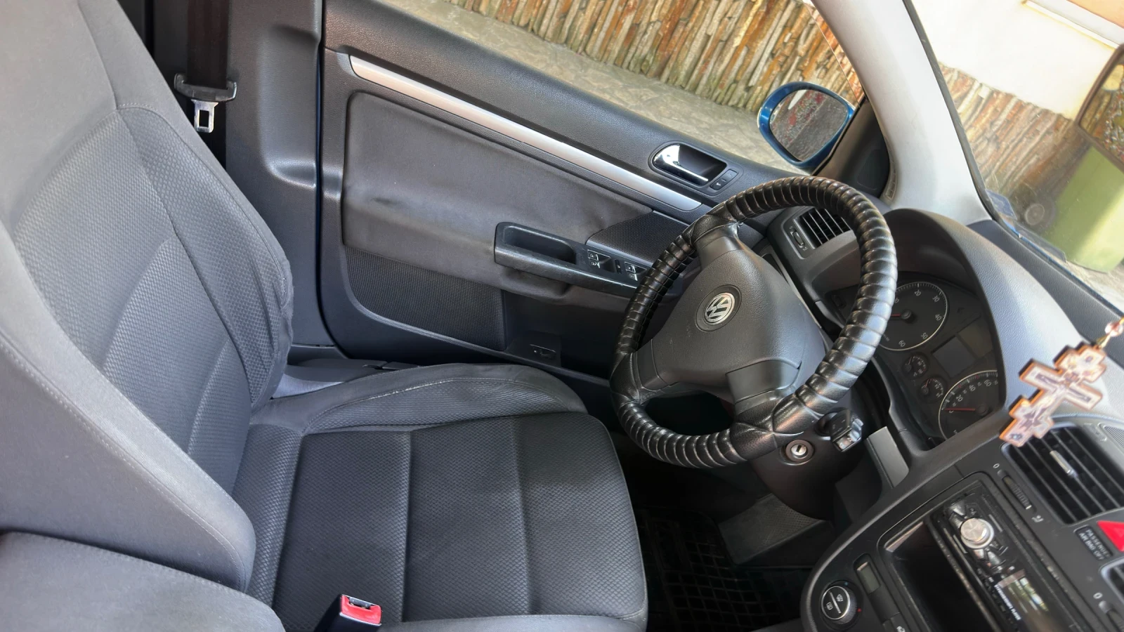 VW Golf 2.0 tdi 140hp, снимка 9 - Автомобили и джипове - 55418679