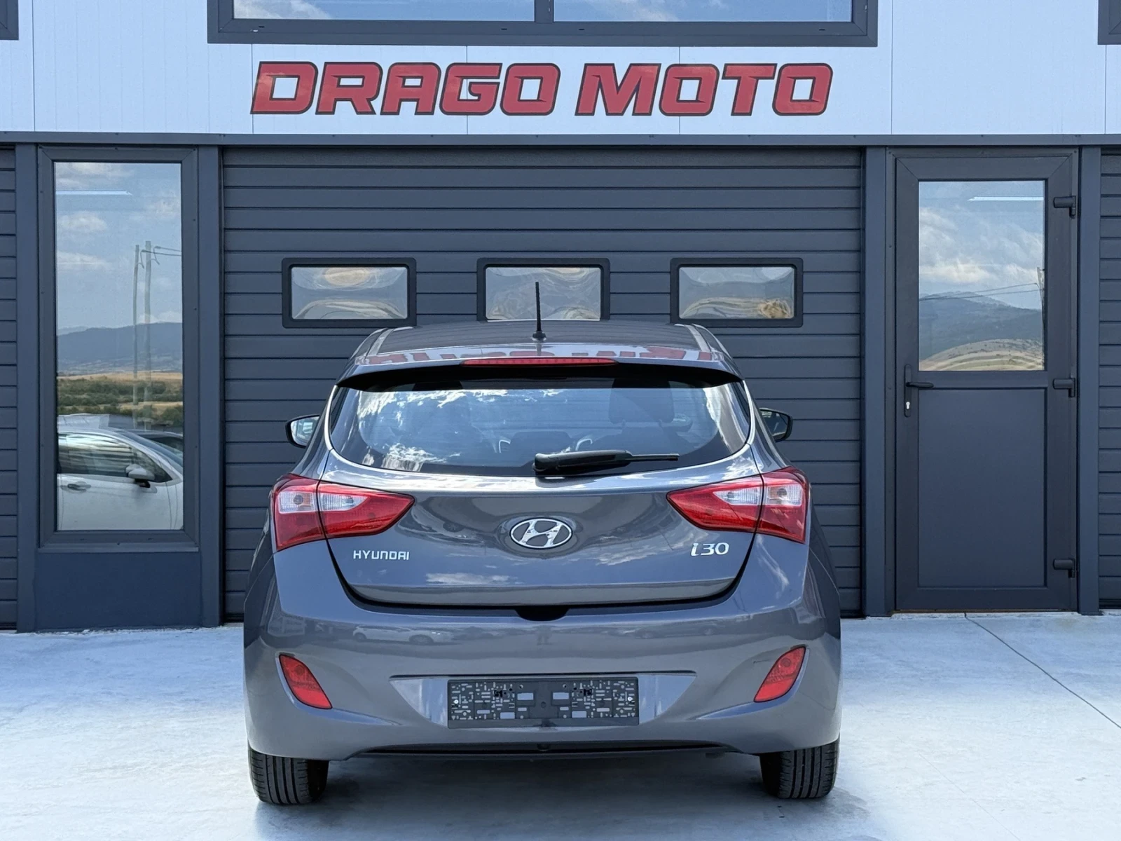 Hyundai I30 1.6 CRDI, снимка 5 - Автомобили и джипове - 55418796