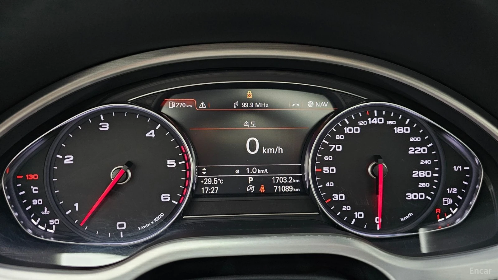 Audi A8 4.2 TDI* QUATRRO* PANO* КОЖА* ПОДГРЕВ* ОБДУХВ* НАВ, снимка 8 - Автомобили и джипове - 55466414