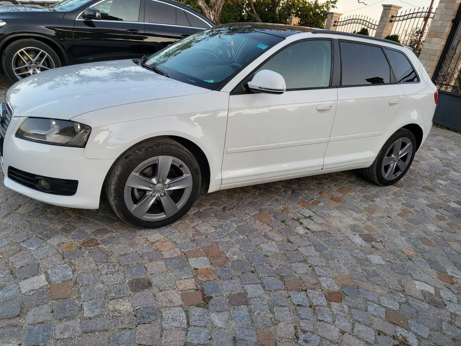 Audi A3 2.0 TDI Avtomat , снимка 10 - Автомобили и джипове - 55693920