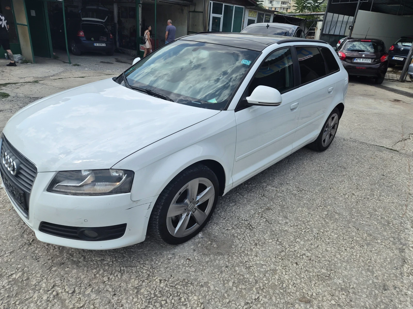 Audi A3 2.0 TDI Avtomat , снимка 2 - Автомобили и джипове - 55545198