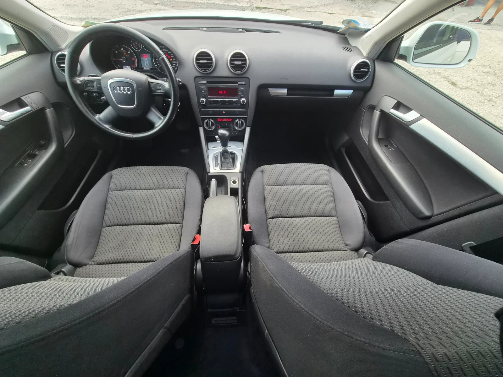 Audi A3 2.0 TDI Avtomat , снимка 6 - Автомобили и джипове - 55545198