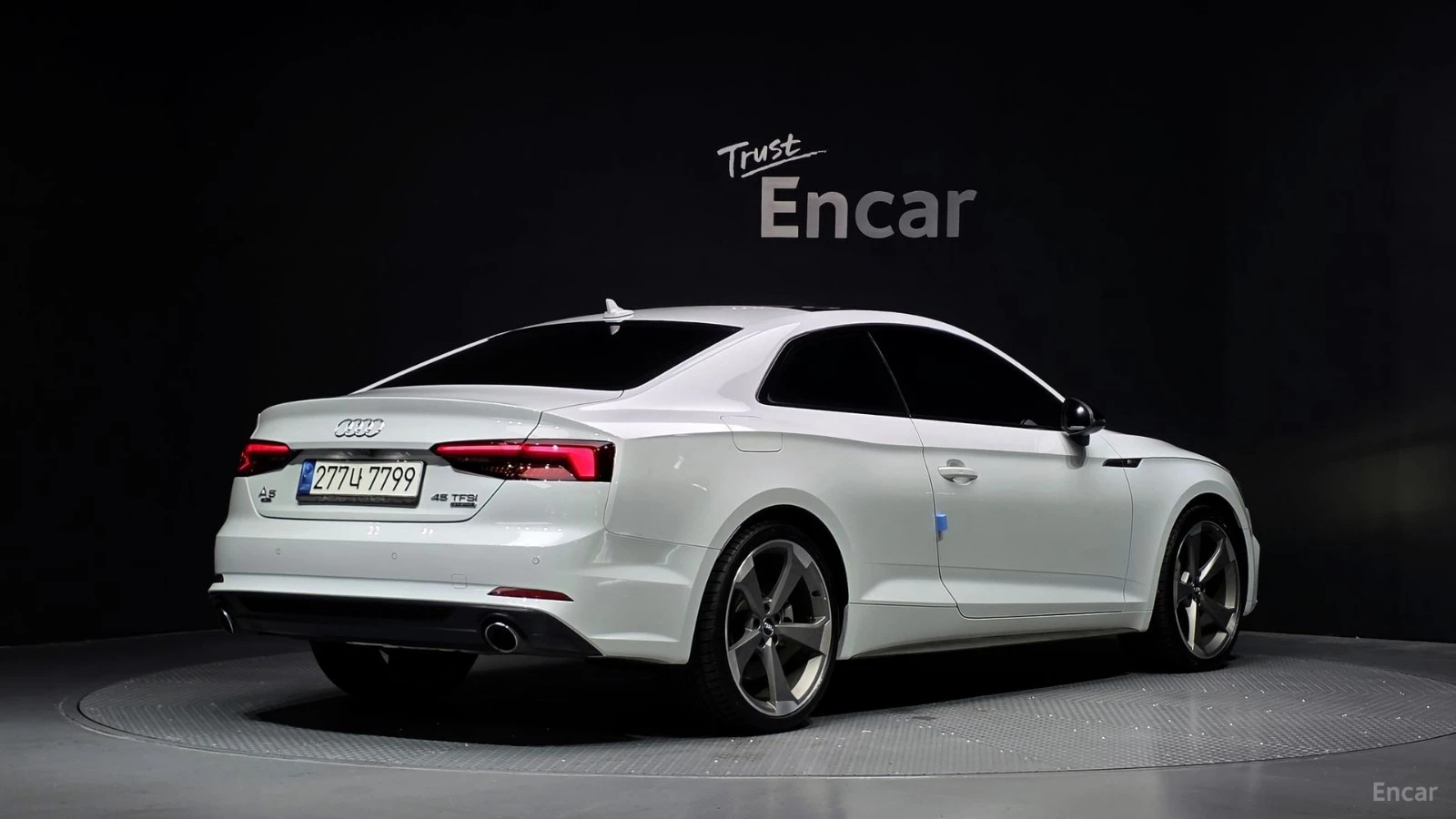 Audi A5 QUATTRO* 45TFSI* ПОДГРЕВ* КАМЕРА* HEADUP* , снимка 3 - Автомобили и джипове - 55573242