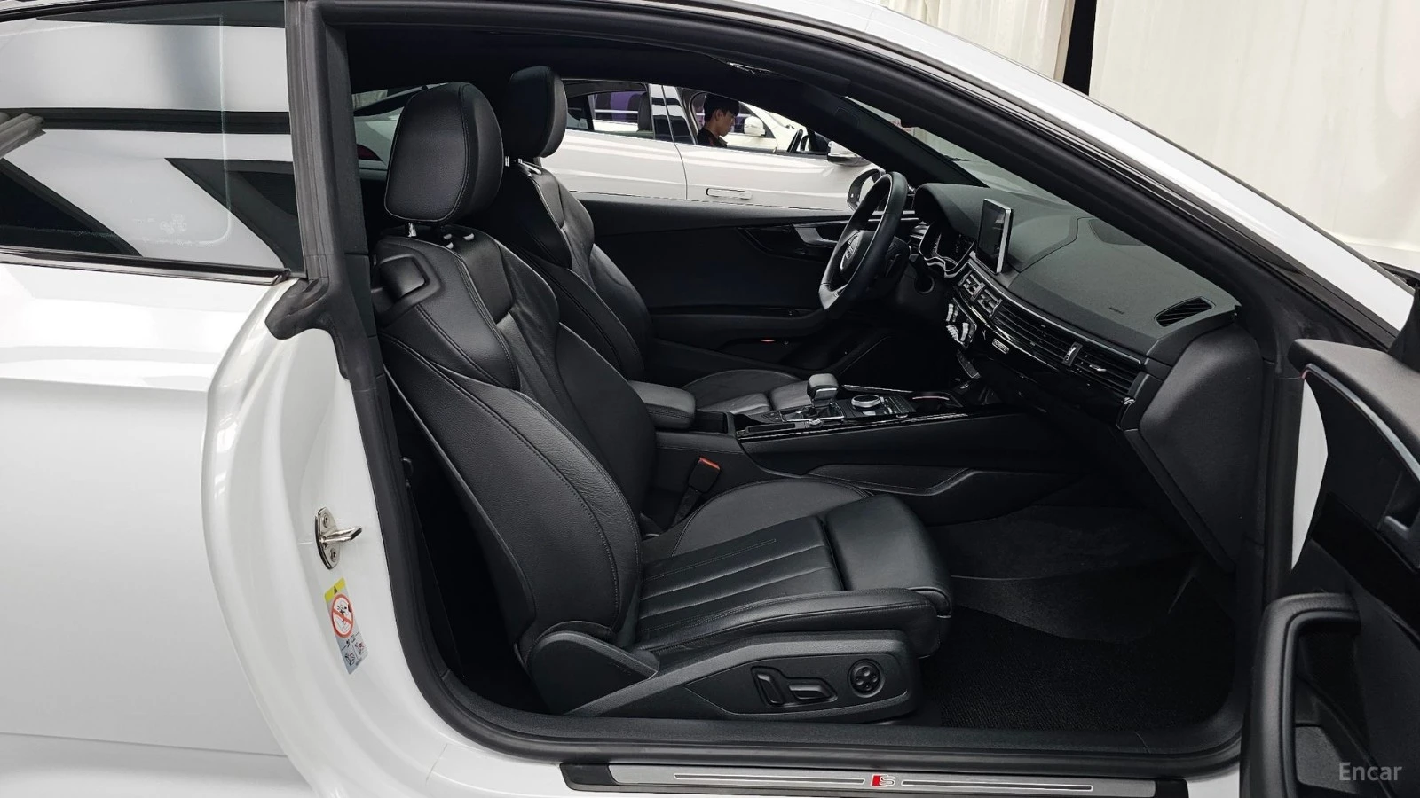 Audi A5 QUATTRO* 45TFSI* ПОДГРЕВ* КАМЕРА* HEADUP* , снимка 9 - Автомобили и джипове - 55573242