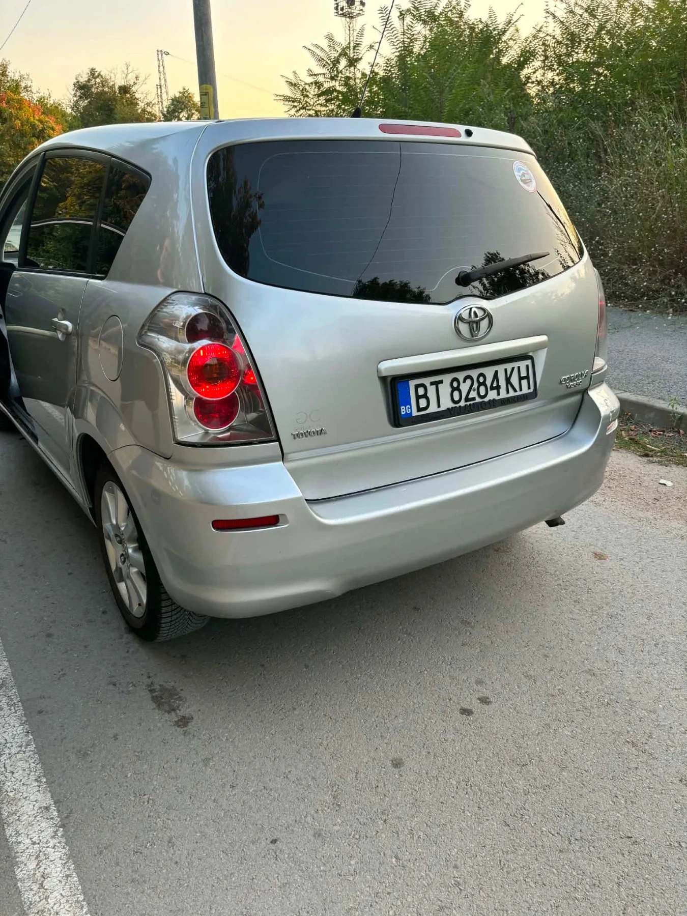 Toyota Verso, снимка 9 - Автомобили и джипове - 55695453