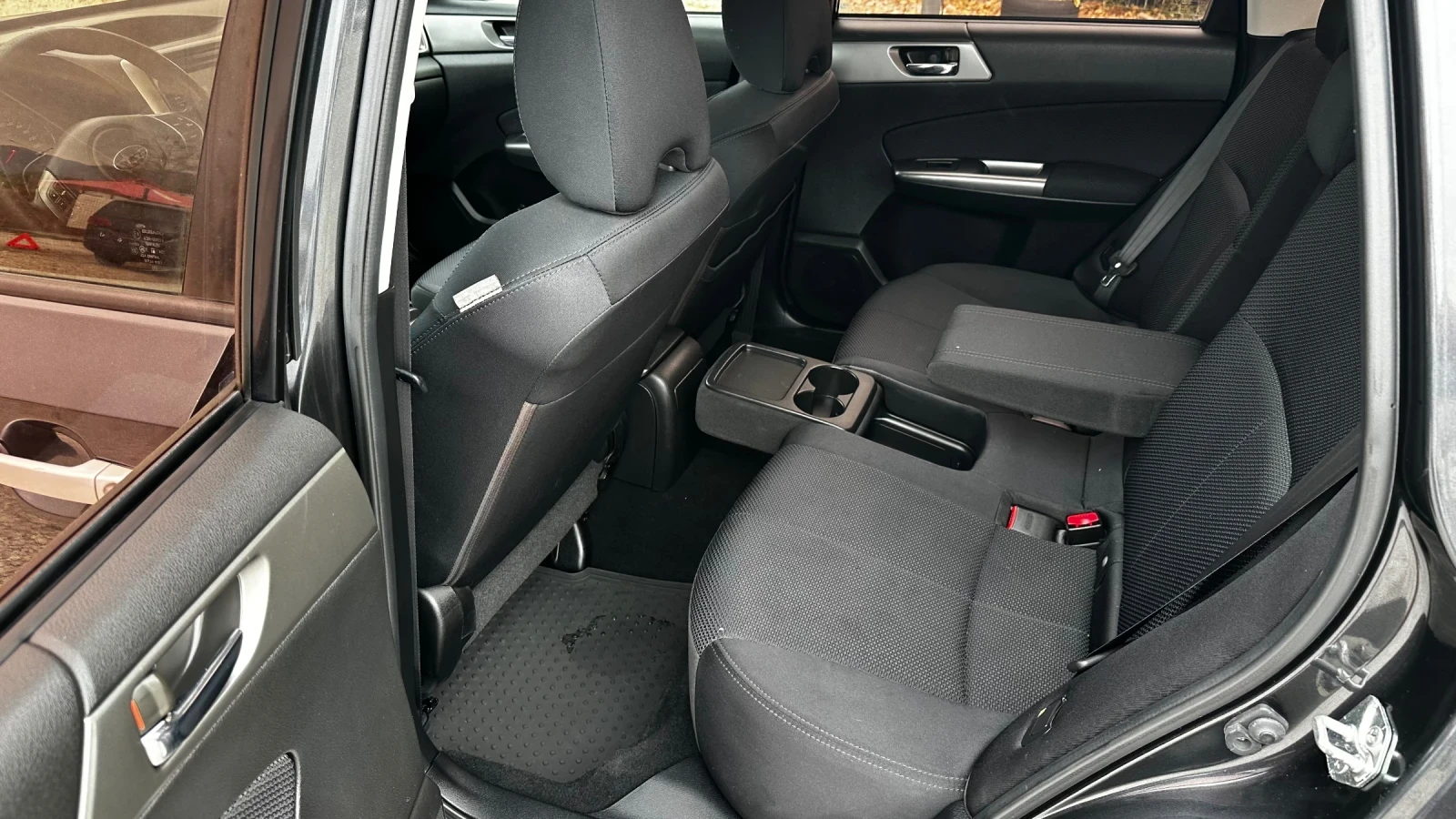 Subaru Forester ������ 2.0i-4�4 face-������ | Mobile.bg � ����������� 8