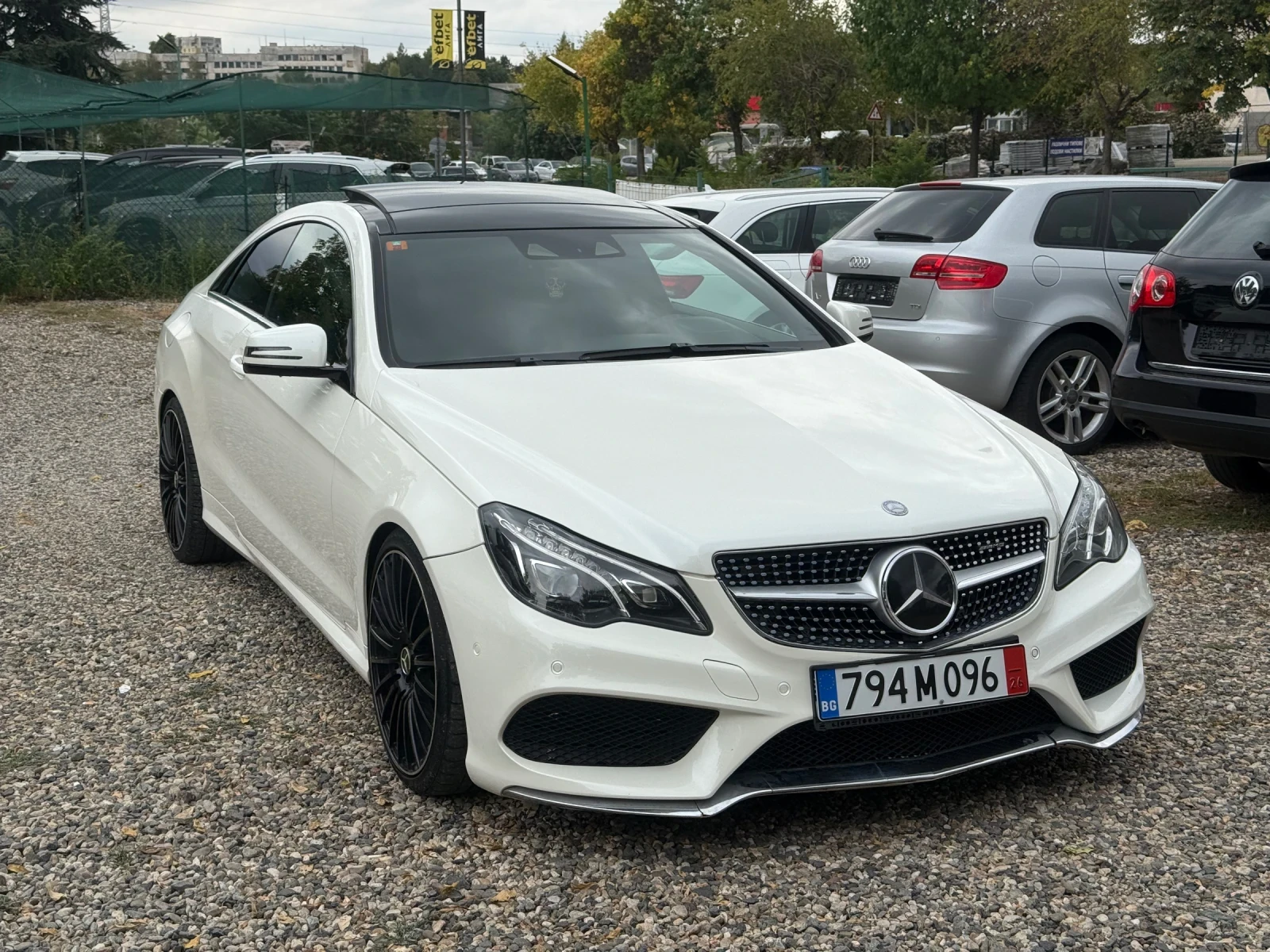 Mercedes-Benz E 350 AMG/Dist.Plus/обдухване/памет/Пано/Multibeam, снимка 3 - Автомобили и джипове - 56238093