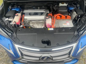 Lexus NX 300h Executive 4x4 130 000км, снимка 13