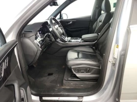 Audi Q7 55TFSI S-Line * KOMFORT * CARFAX * , снимка 9