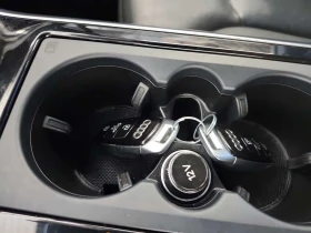 Audi Q7 55TFSI S-Line * KOMFORT * CARFAX * , снимка 11