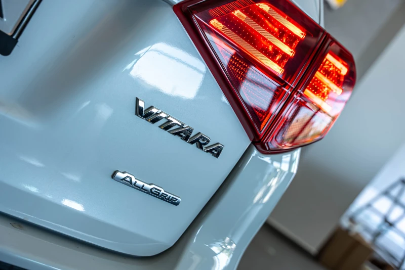 Suzuki Vitara, снимка 6 - Автомобили и джипове - 51505611