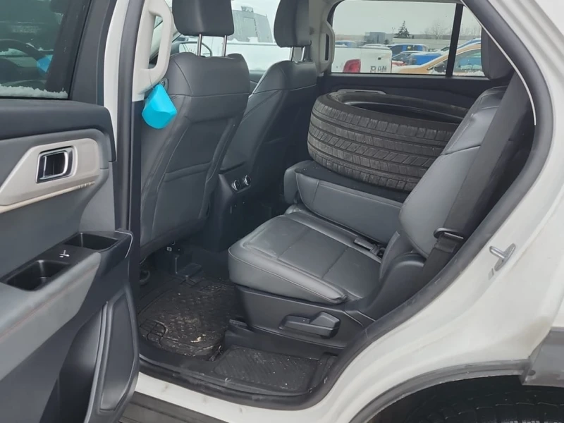 Ford Explorer * ACTIVE * CARFAX * ЦЕНА ДО БГ, снимка 13 - Автомобили и джипове - 53046521