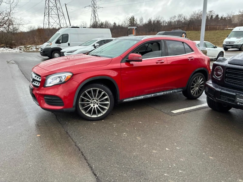 Mercedes-Benz GLA * 250 * CARFAX * БЕЗ ПЪРВОНАЧАЛНА ВНОСКА, снимка 2 - Автомобили и джипове - 53053521