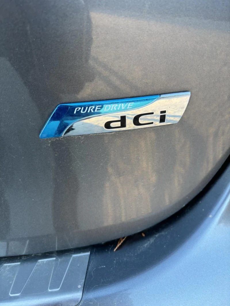 Nissan Qashqai 1.6 DCI, снимка 7 - Автомобили и джипове - 53076921