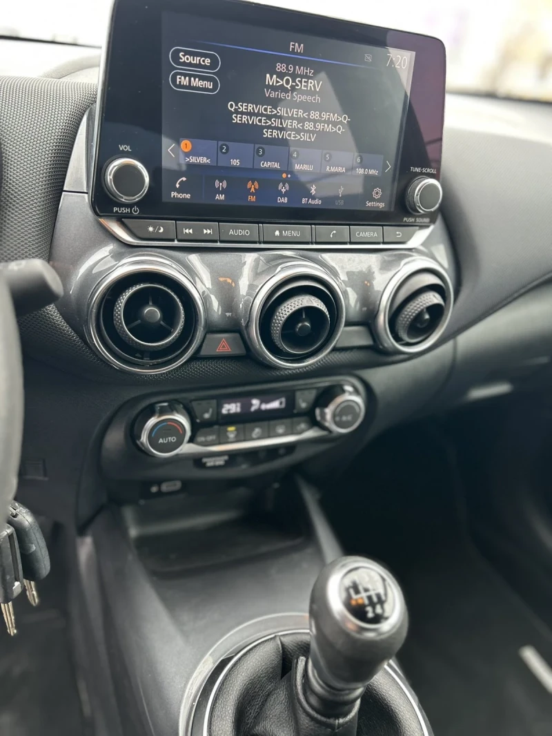 Nissan Juke, снимка 11 - Автомобили и джипове - 53244682