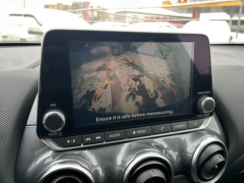 Nissan Juke, снимка 12 - Автомобили и джипове - 53244682