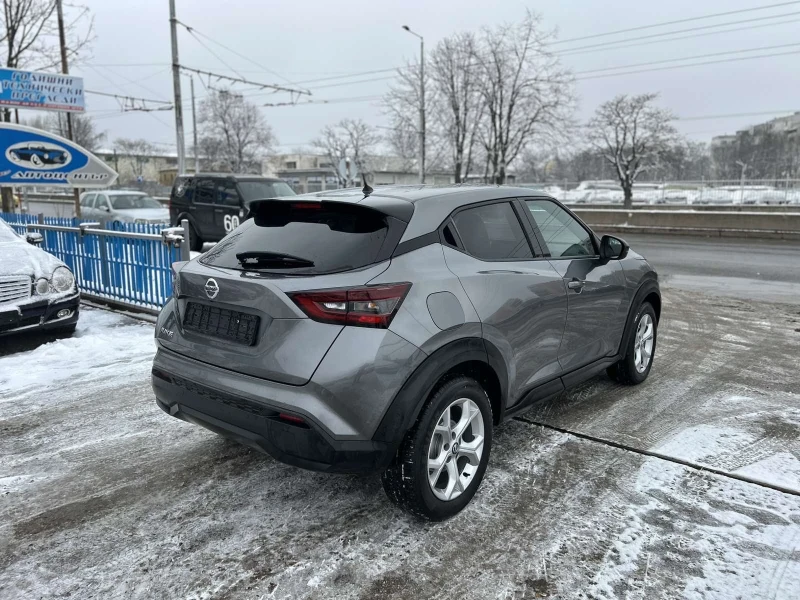 Nissan Juke, снимка 6 - Автомобили и джипове - 53244682