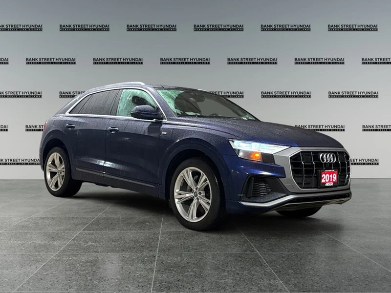 Audi Q8 S-LINE* DISTRONIC* PANO