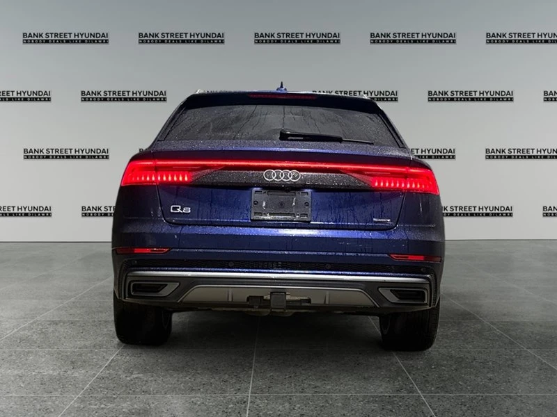 Audi Q8 S-LINE* DISTRONIC* PANO, снимка 5 - Автомобили и джипове - 53605790