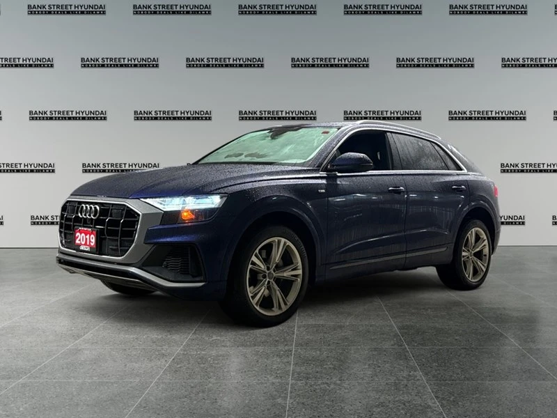 Audi Q8 S-LINE* DISTRONIC* PANO, снимка 2 - Автомобили и джипове - 53605790