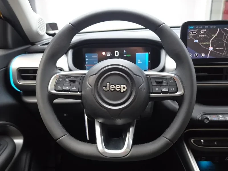 Jeep Avenger Altitude, снимка 13 - Автомобили и джипове - 55189718