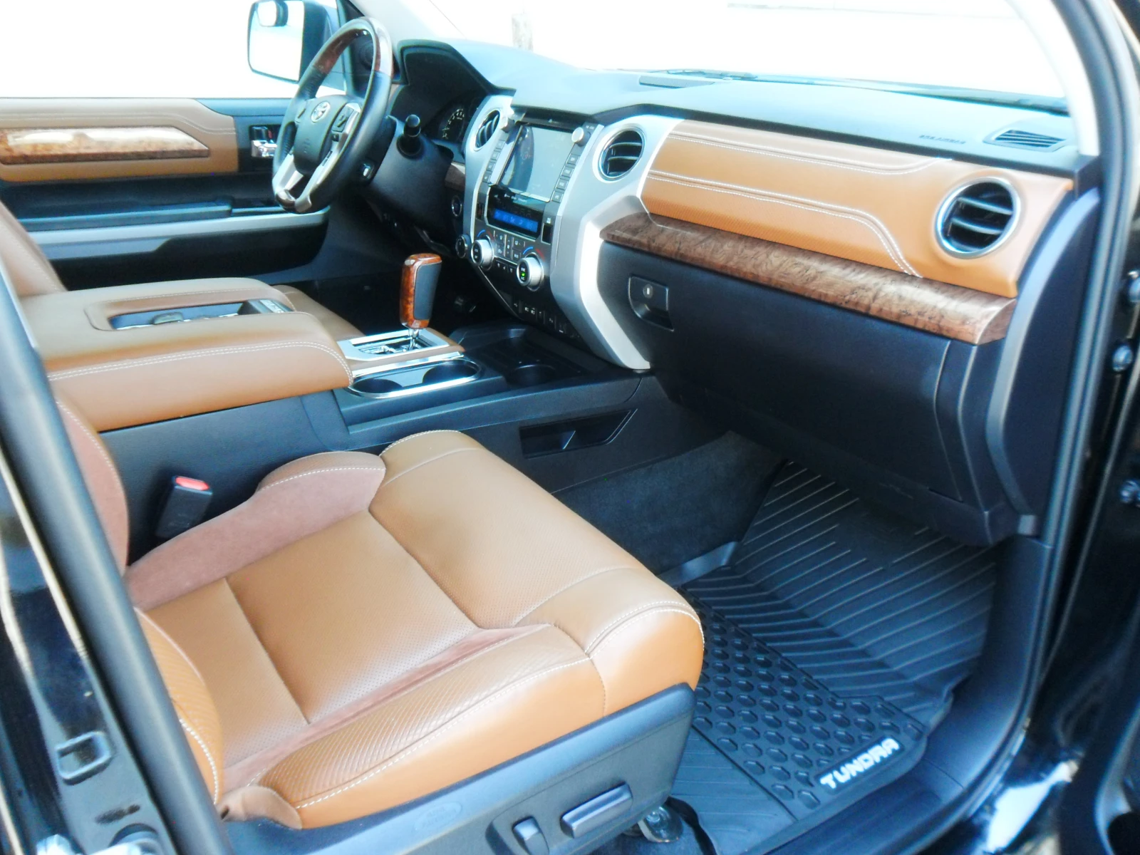 Toyota Tundra 5, 7i-V8-PLATINUM-1794EDITION-CREW CAB | Mobile.bg   13