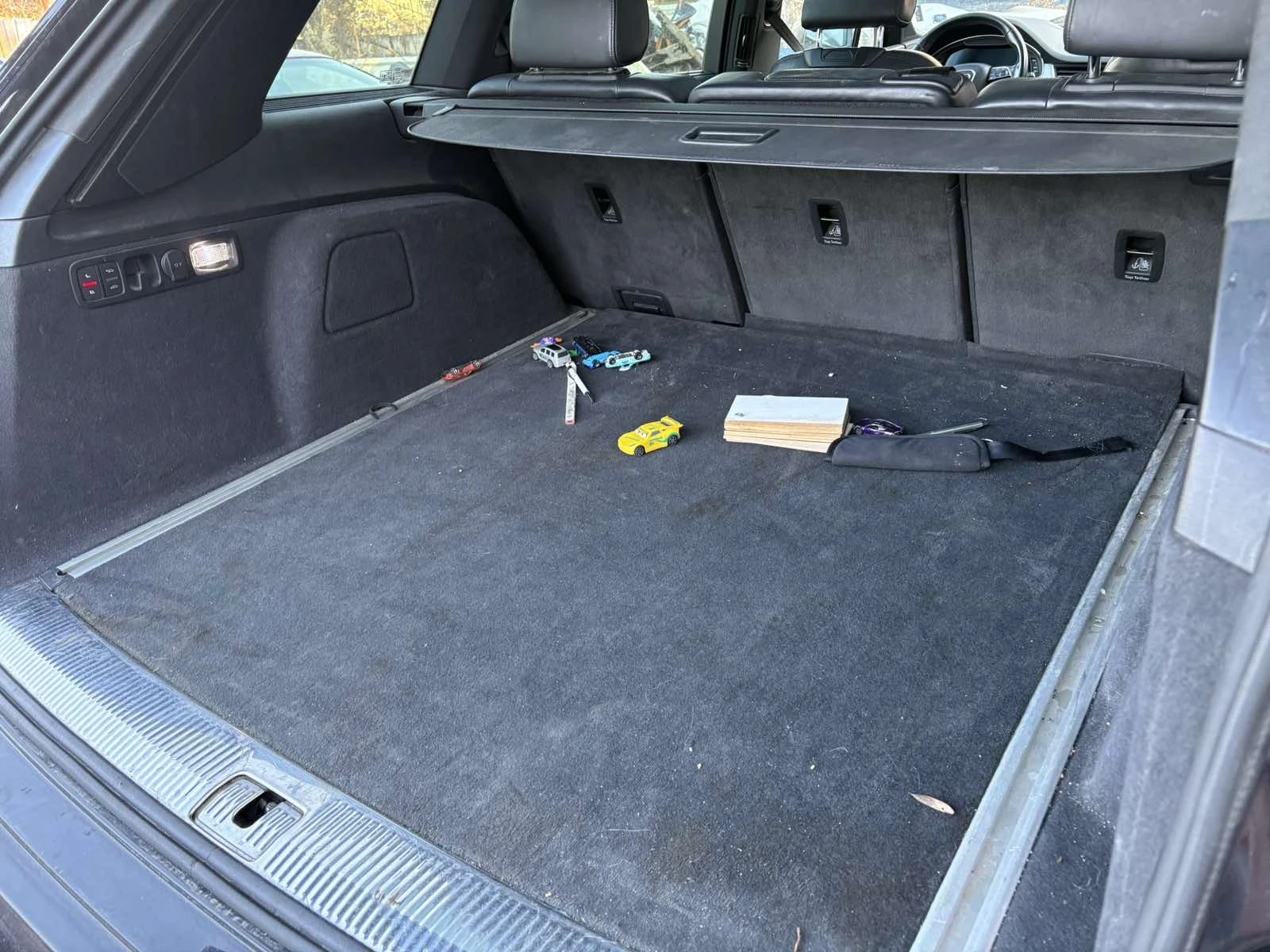 Audi Q7, снимка 15 - Автомобили и джипове - 53872126