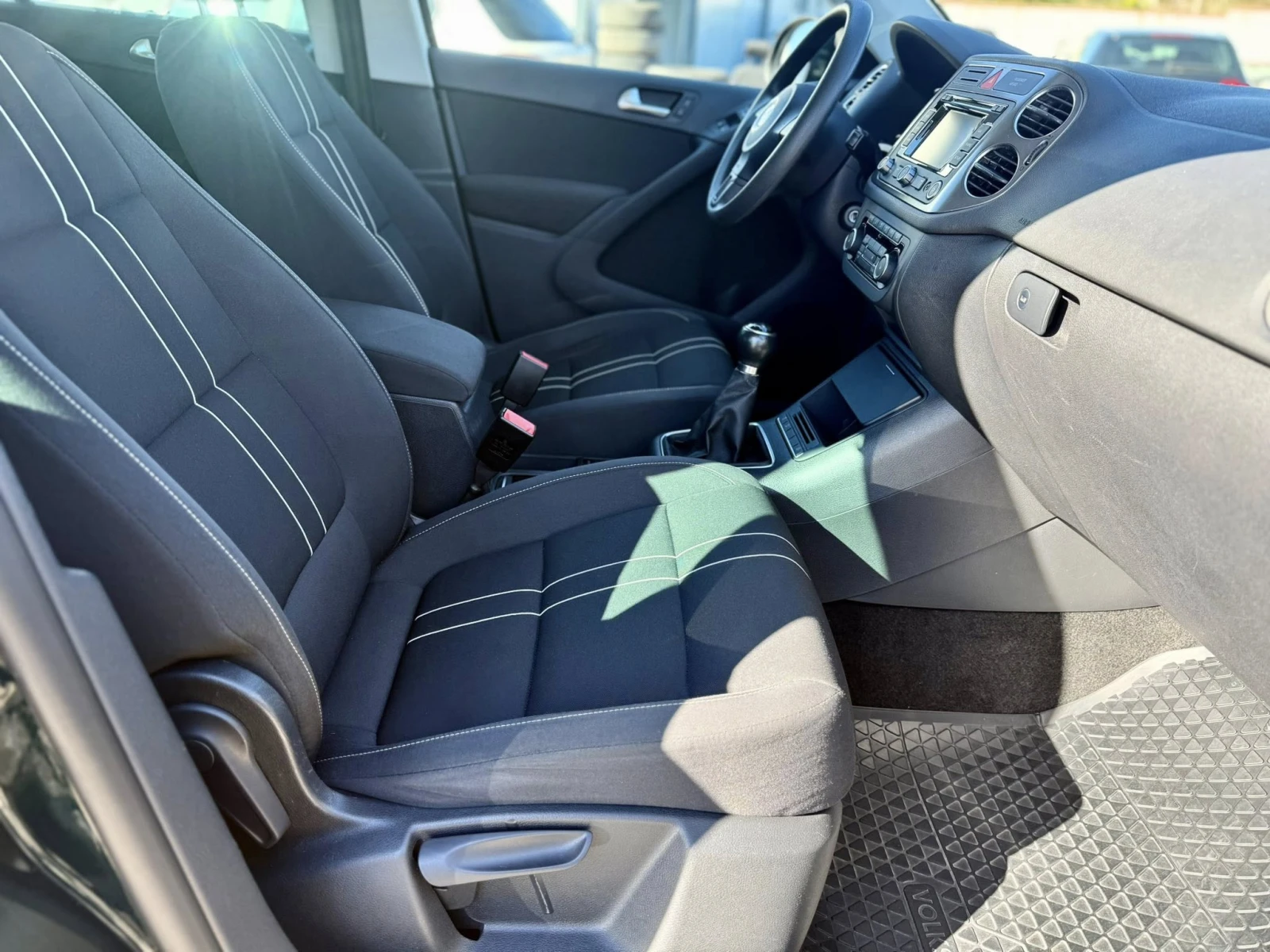 VW Tiguan 1.4 4x4 6-�������� | Mobile.bg � ����������� 12