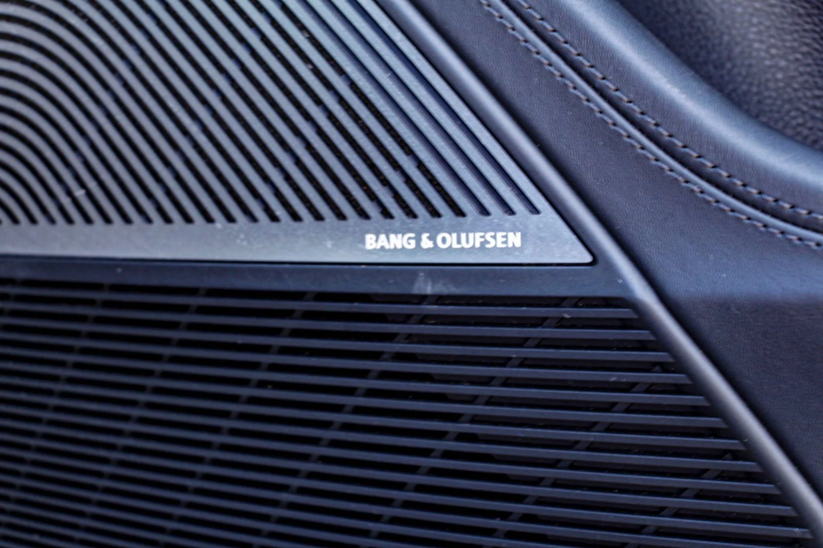 Audi SQ7 SQ7 V8T Carbon Full Led 360 Bang & Olufsen , снимка 13 - Автомобили и джипове - 53774284