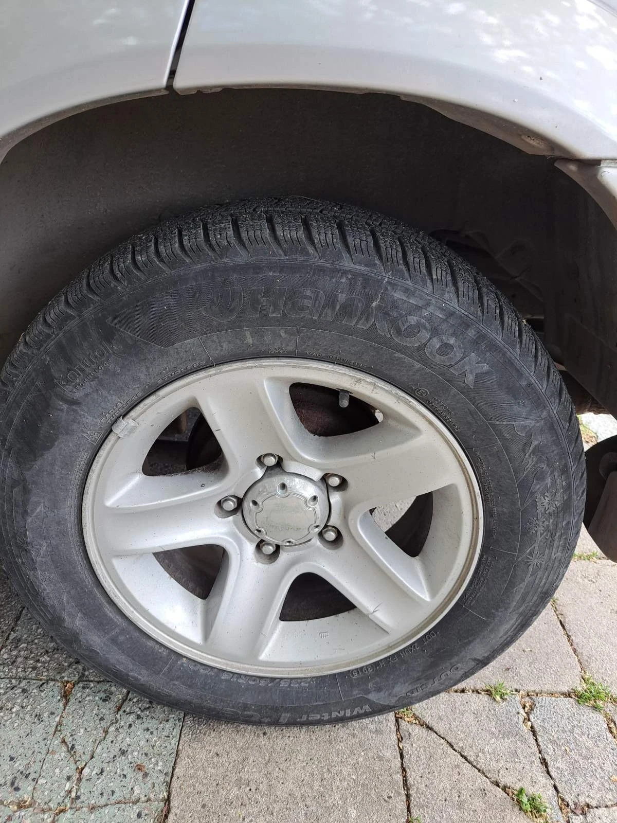 Suzuki Grand vitara 2, 5 ГАЗ БЕНЗИН, снимка 5 - Автомобили и джипове - 54717005