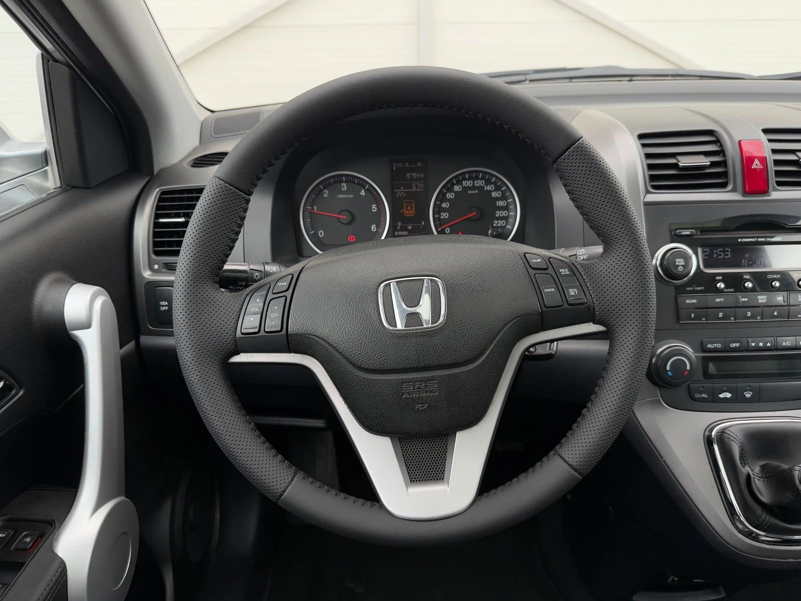 Honda Cr-v 2.2 i-CDTI 4х4/Панорама/Темпомат/Собствен лизинг, снимка 12 - Автомобили и джипове - 54783482