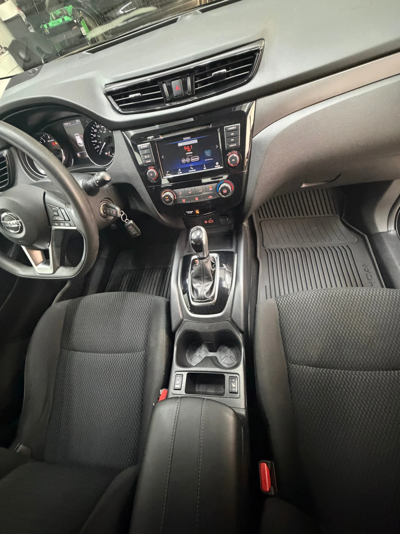 Nissan Qashqai 76000км, снимка 7 - Автомобили и джипове - 55148406