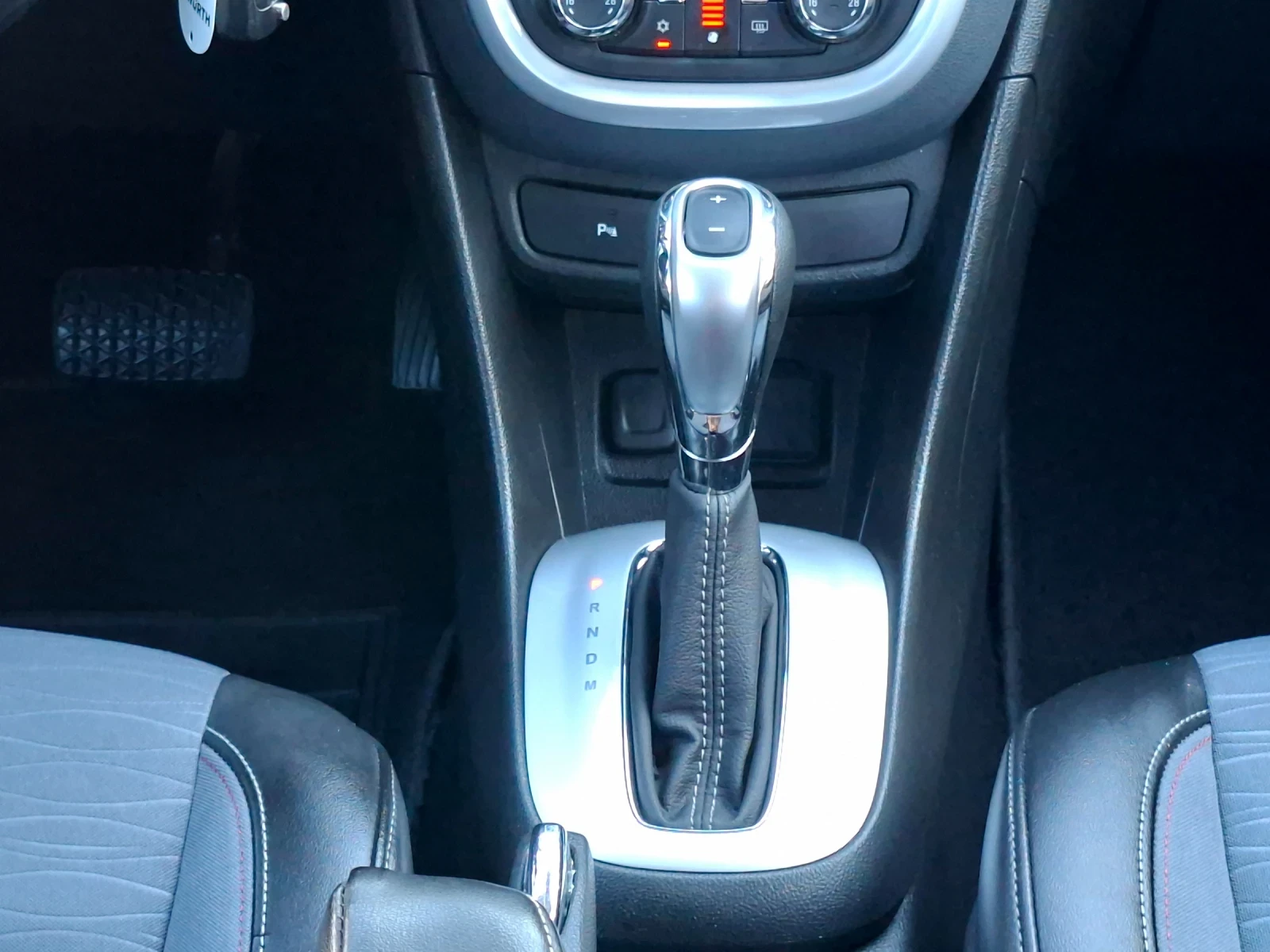 Opel Mokka Автоматик/Нави/Камера, снимка 13 - Автомобили и джипове - 55479976