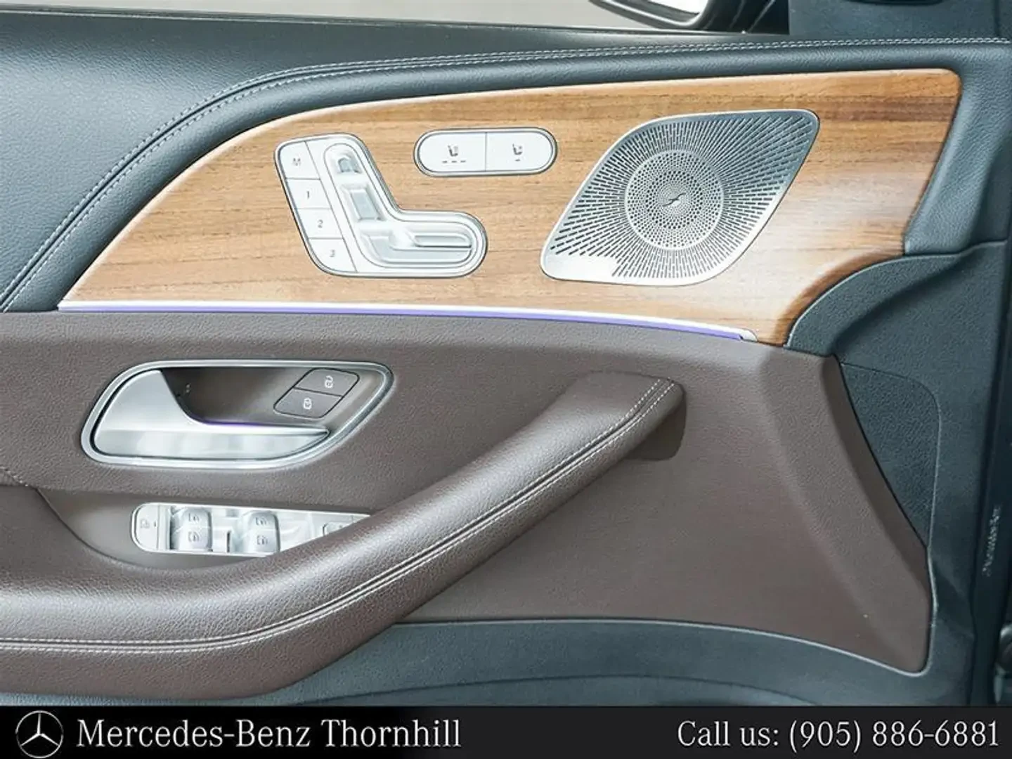 Mercedes-Benz GLE 350 AMG* BURMESTER* 4MATIC* Пано* От Мерцедес, снимка 13 - Автомобили и джипове - 55646739
