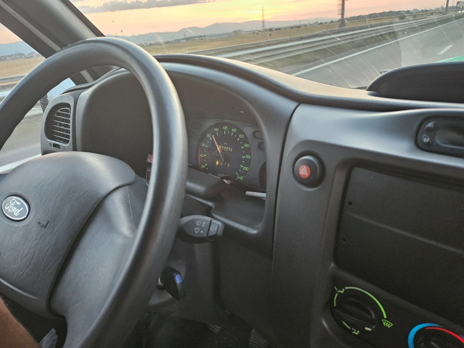 Ford Transit 96000km - изображение 10
