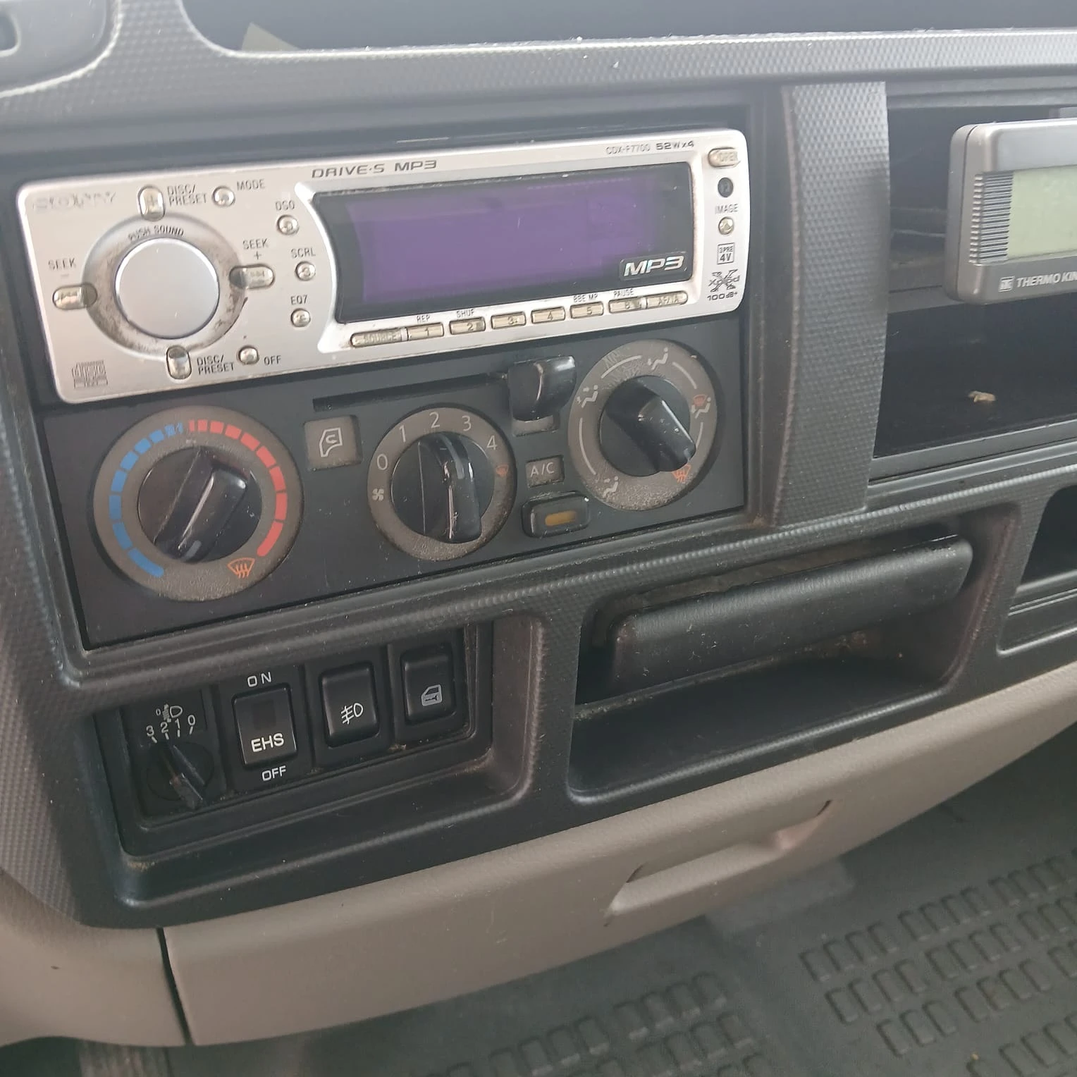 Nissan Capstar | Mobile.bg � ����������� 13